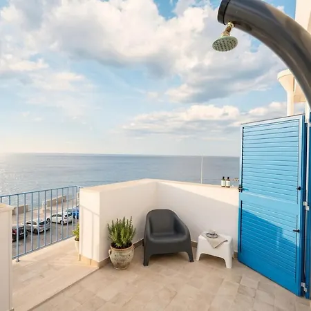 Altamarea - Sea View Apartmán